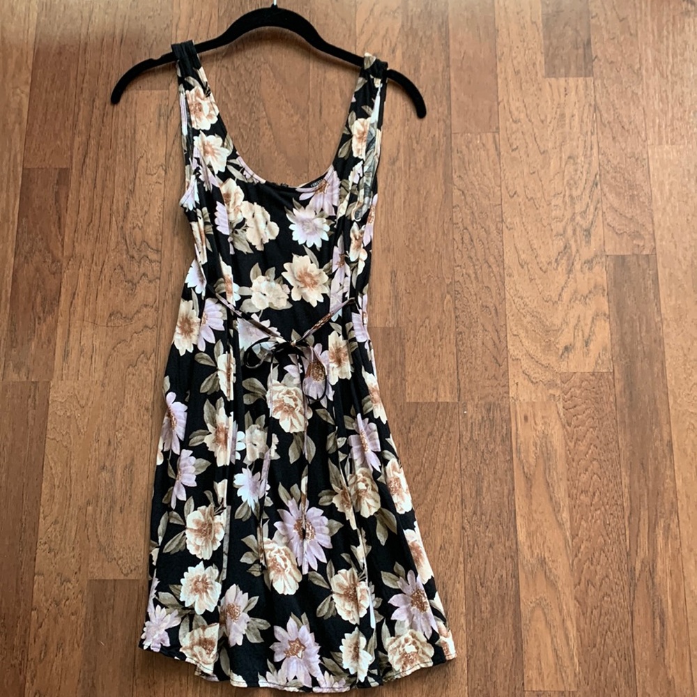 Forever 21 Black Floral Midi Dress with Cream & Light Pink Blooms - Picture 2 of 5